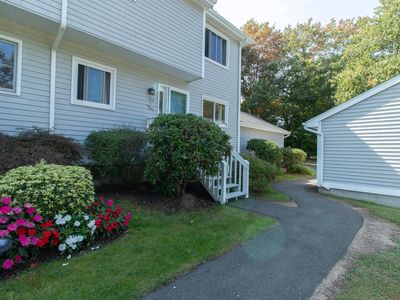 302 Field Point Road #302, Branford, CT, 06405