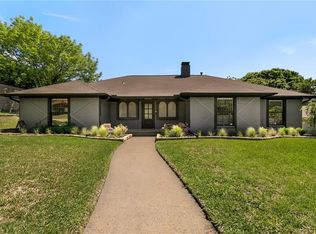 6840 Topsfield Dr, Dallas, TX 75231