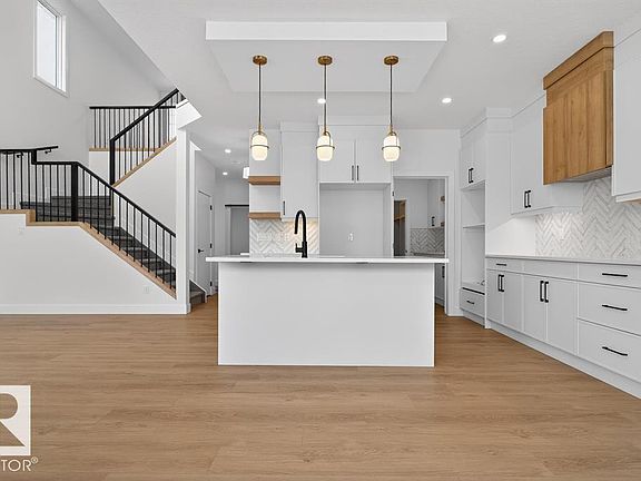 5th image of 5 Rosa Cres