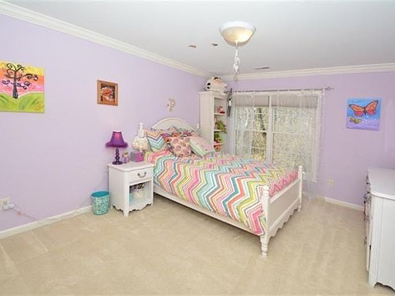 5th image of 6957 Charlesfield Ln