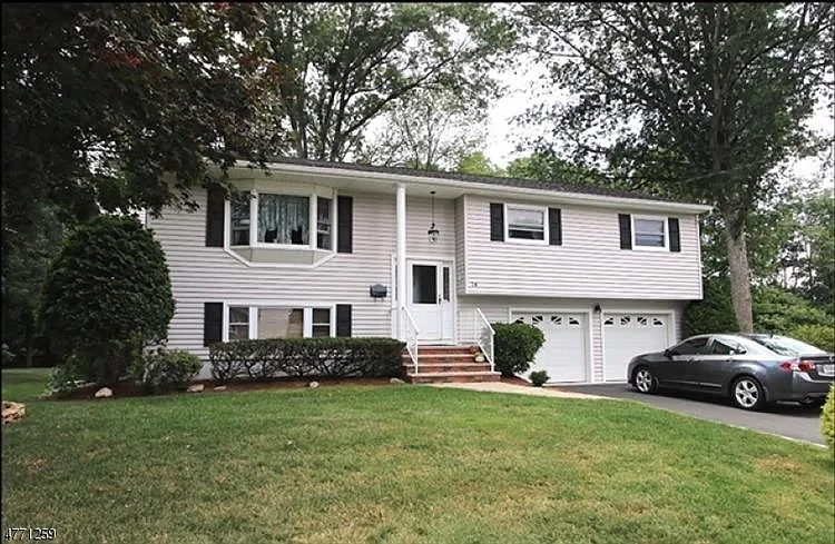 14 Henry St photo 1