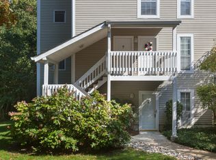 12102 Cardamom Dr, Woodbridge, VA 22192