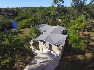 260 N Oxford Dr, Englewood, FL 34223