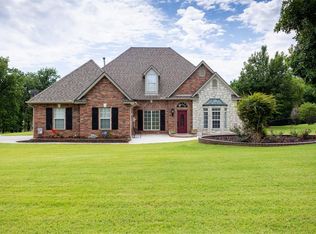 201 Hickory Forest Dr, Choctaw, OK 73020