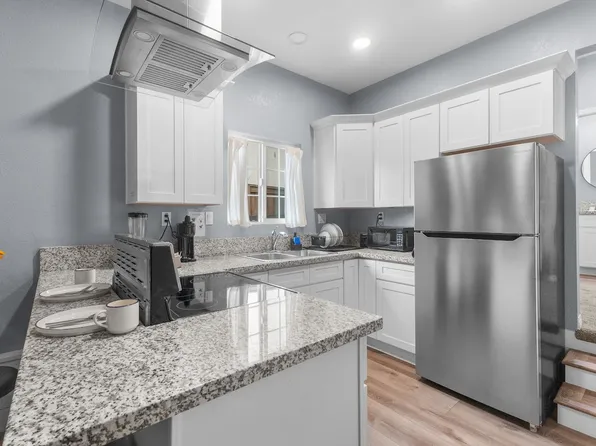 29180 Wrangler Dr, Murrieta, CA 92563