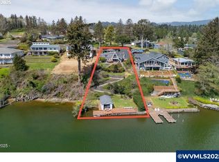 4304 NE 42nd St, Neotsu, OR 97364
