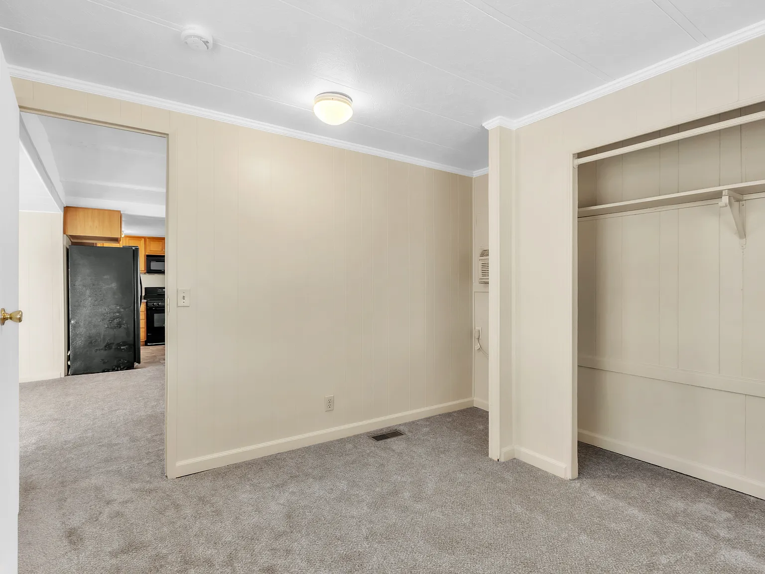3 bed, 1000 sqft, $2,795 — Photo 1