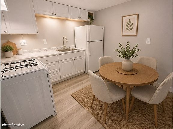 5th image of 39 N Billerica Rd APT 4
