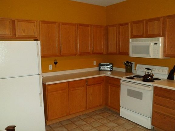 5th image of 3271 E 103rd Pl APT 1303