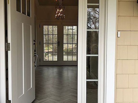 4th image of 18 Ponderosa Dr