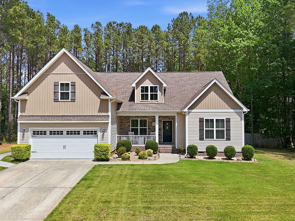 1st image of 906 Weatherby Ln