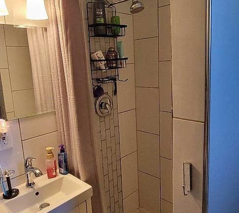 2nd image of 1817 N Humboldt Ave #11250987