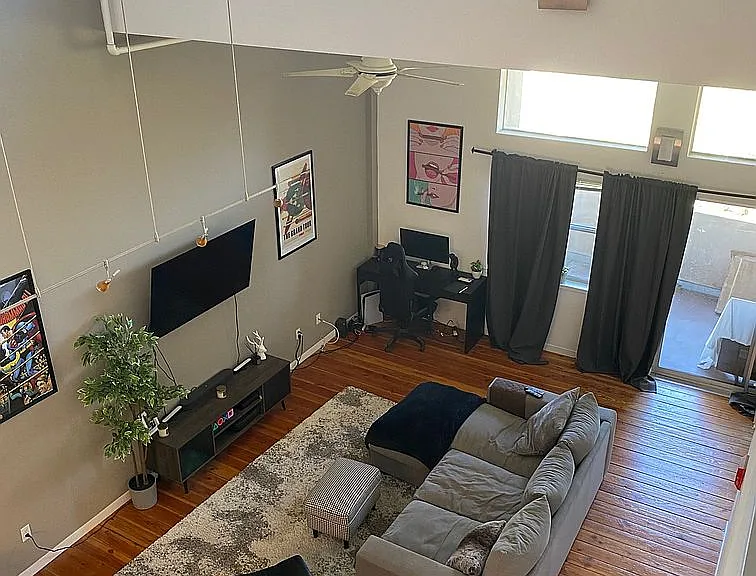 105 E St #3F — Photo 4