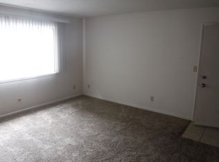 837 S 5th St #5, Springfield, IL 62703