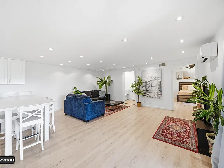 2928 Las Alturas St #1/2 — Photo 4