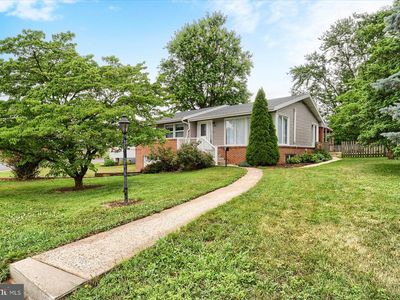 800 Redwood Dr, Carlisle, PA, 17013