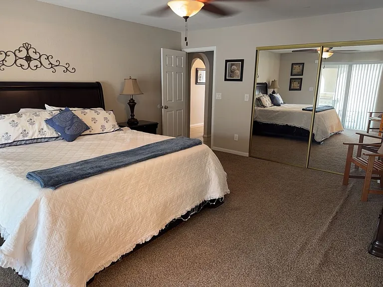 1910 Cabana Dr — Photo 14