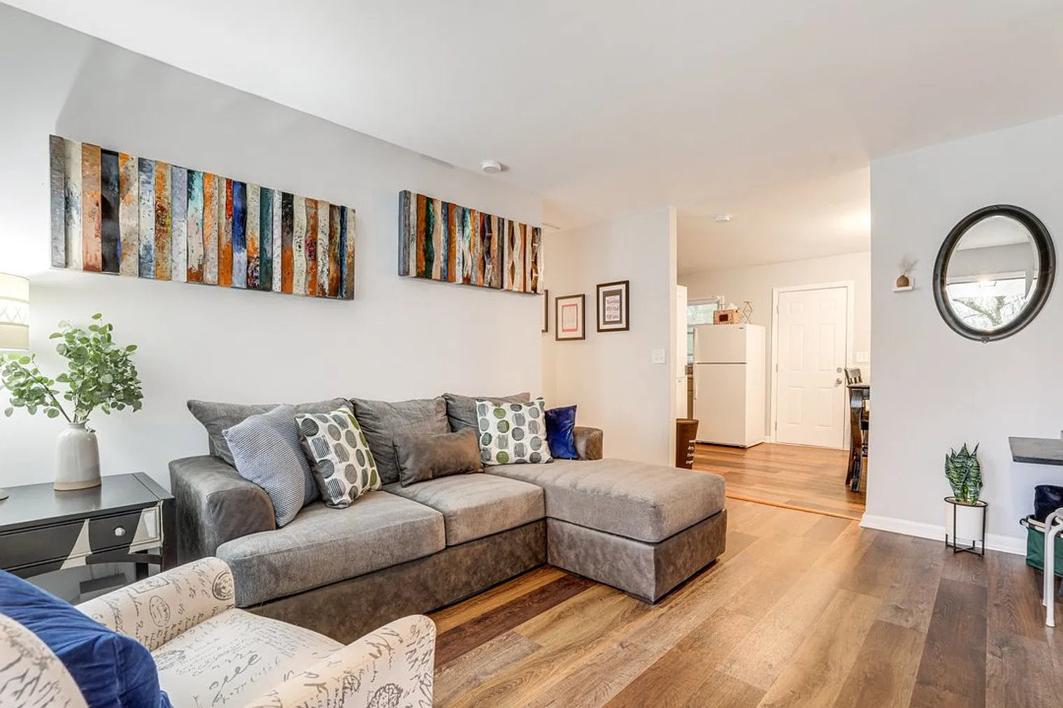 3 bed, 1.5 bath, $3,753 — Photo 1
