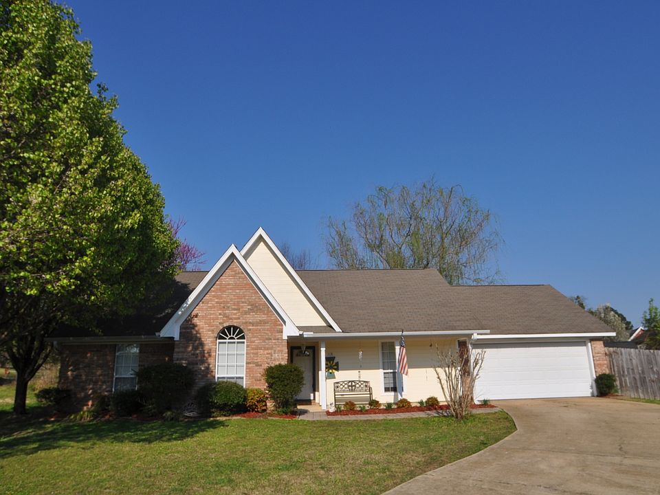 1st image of 118 Apple Blossom Dr