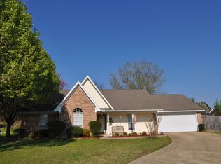 118 Apple Blossom Dr, Saltillo, MS 38866