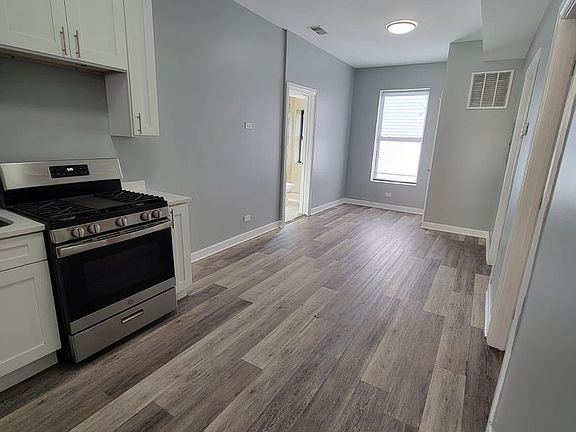 4th image of 2230 S Sawyer Ave #2R