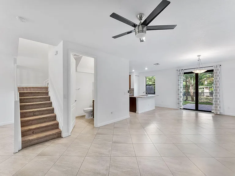 12756 Anthorne Ln S — Photo 11