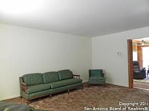 4th image of 10527 Burr Oak Dr