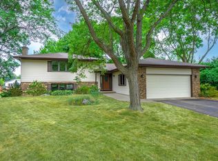 3648 Hadley Ct, Saint Paul, MN 55128