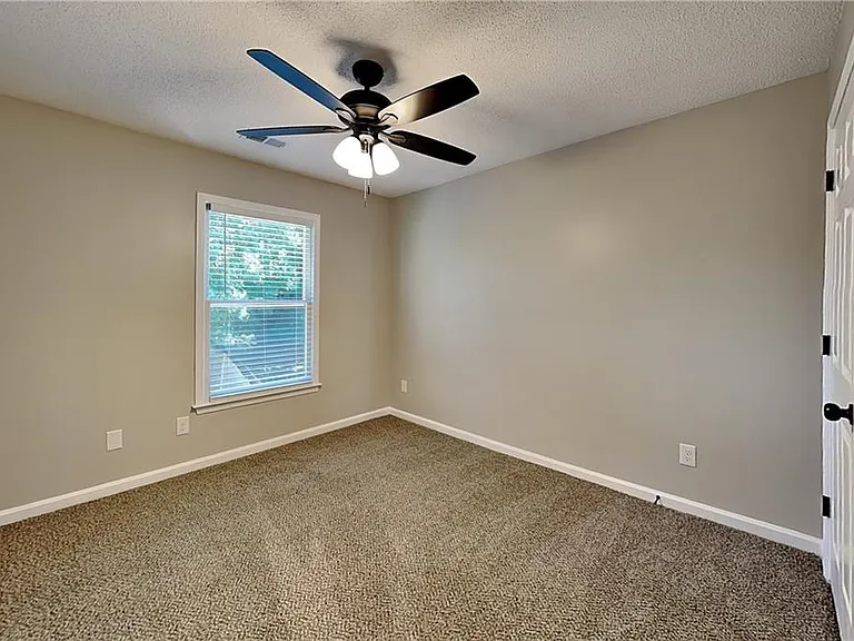 3705 Patterstone Dr — Photo 13