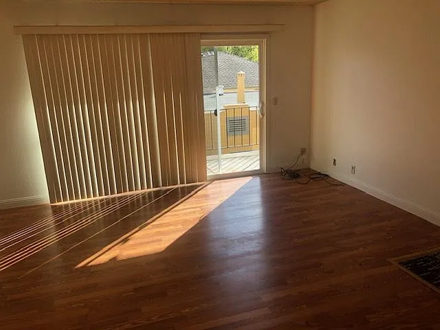 636 N 2nd St #6 — Photo 5