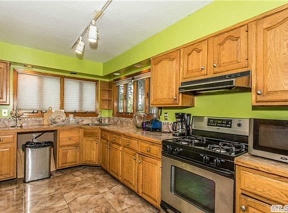 3rd image of 217 Carolina Ave