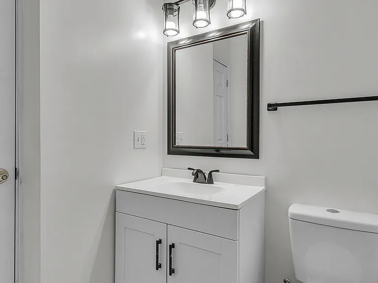 8165 Leonard Dr — Photo 27