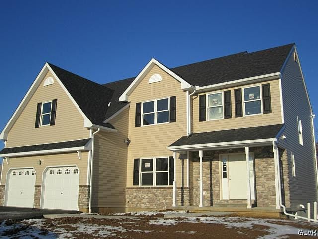 1st image of LOT 1 Four 27 Moss Ct
