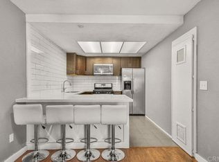 9869 Caspi Gardens Dr UNIT 7, Santee, CA 92071