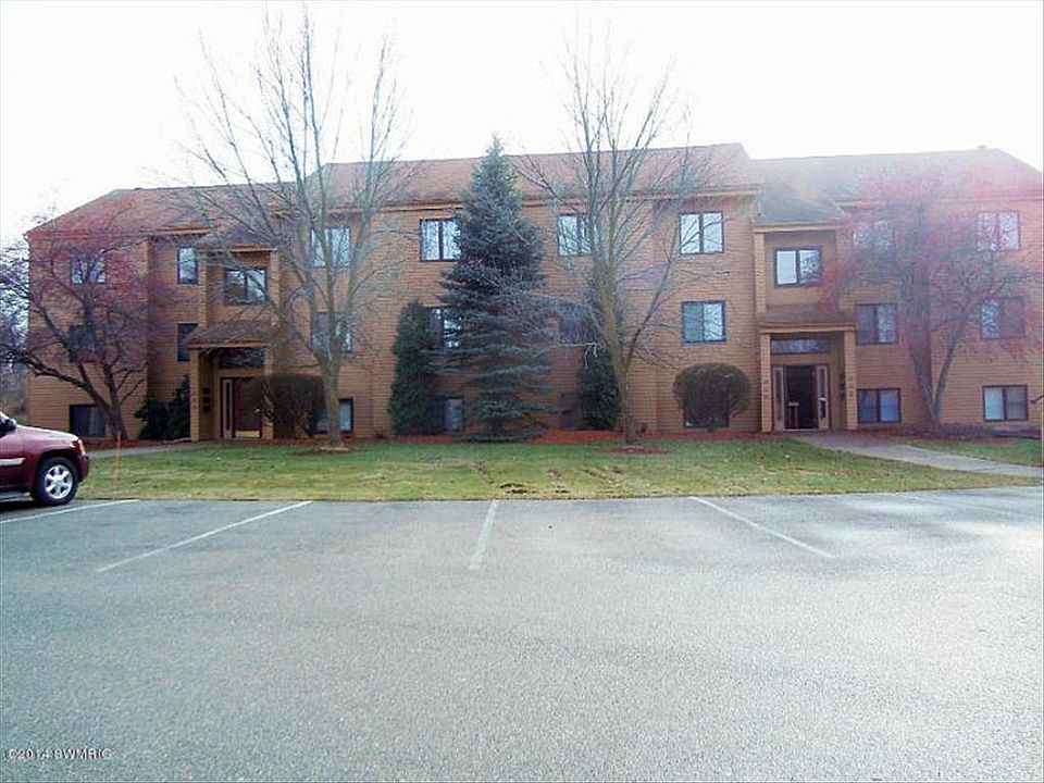 1st image of 300 Farington Blvd APT 55