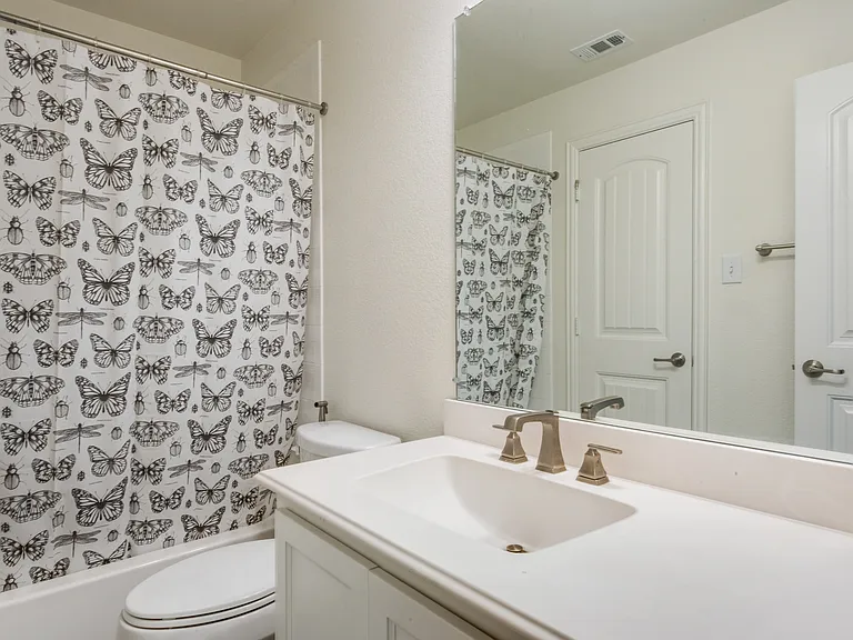 2313 Westlake Ct — Photo 31