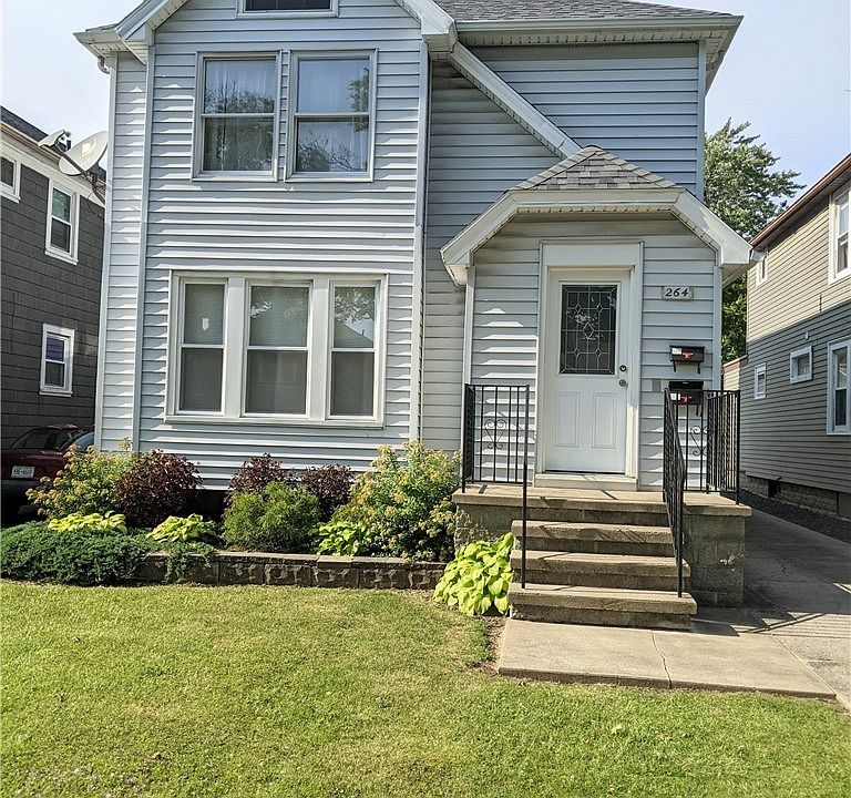 1st image of 264 Saint Lawrence Ave