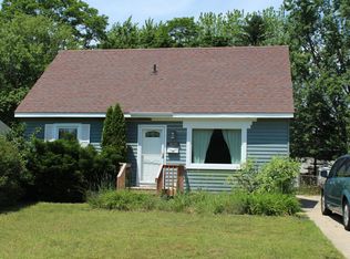 1651 Slayton Ave, Grand Haven, MI 49417