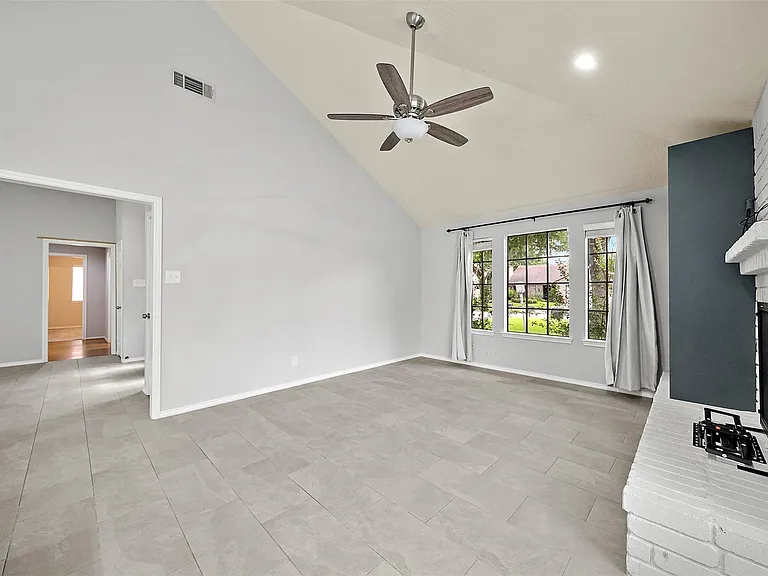 758 Rolling Mill Dr — Photo 6