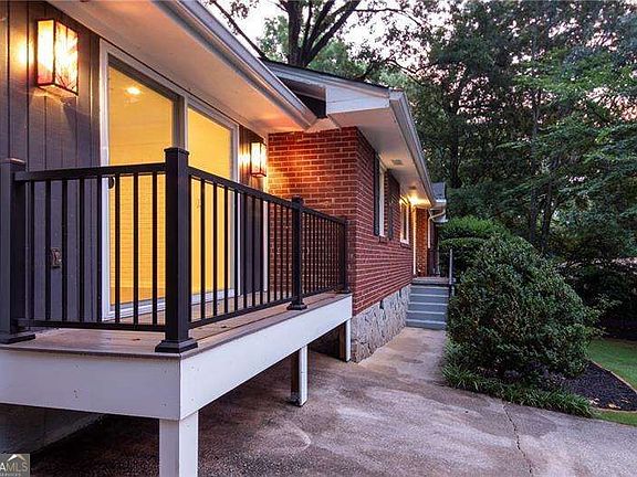 5th image of 1170 N Druid Woods Ct