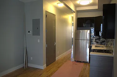 Rented by Loom Group