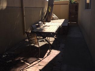 525 Santa Clara Ave APT B, Playa Del Rey, CA 90291