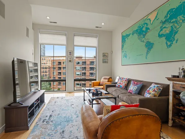 24 Avenue At Port Imperial APT 416, West New York, NJ 07093