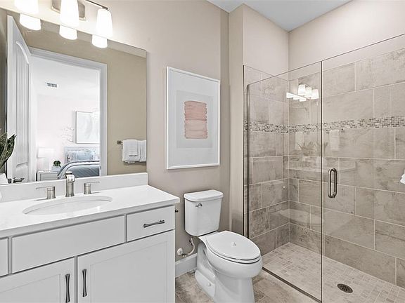 3rd image of 26637 BERING DRIVE