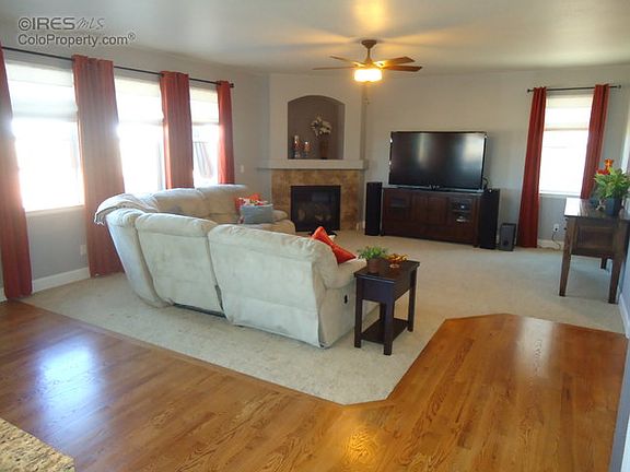 Large Family Room off Kitchen