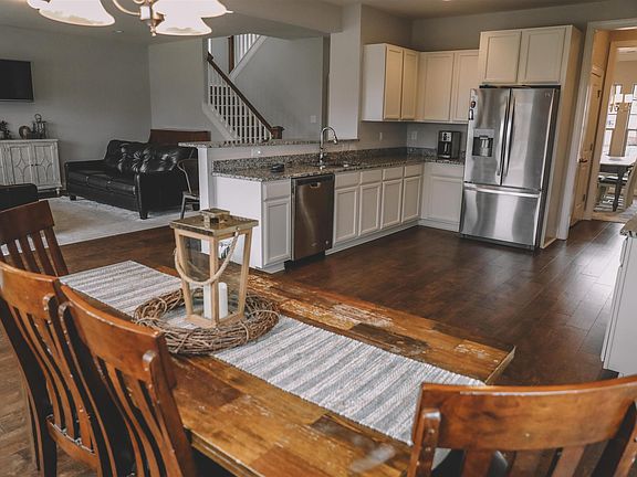 5th image of 4846 Kingdom Dr
