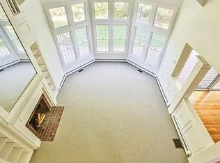 10 Windward Dr, Newburyport, MA 01950