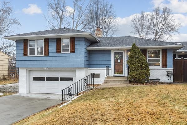 1st image of 8418 Virginia Cir N