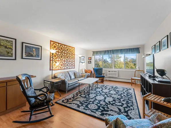 4400 Upton Ave S APT 406, Minneapolis, MN 55410