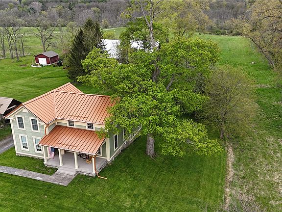 3rd image of 2359 Guyanoga Rd